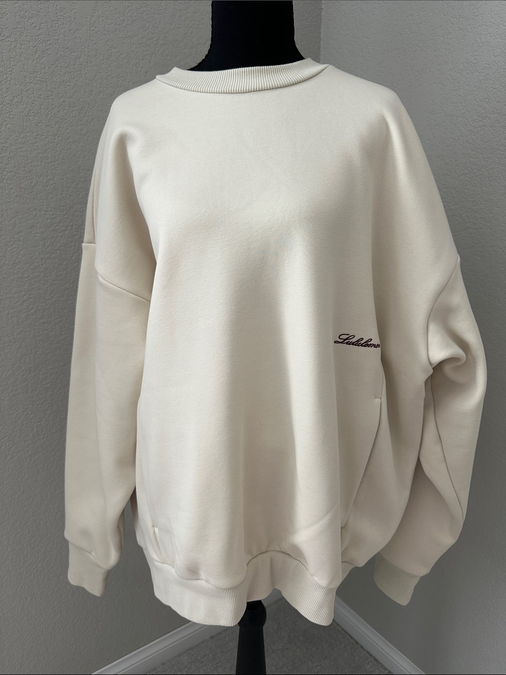 lululemon athletica Cream Oversized Crew Sweatshirt - unisex